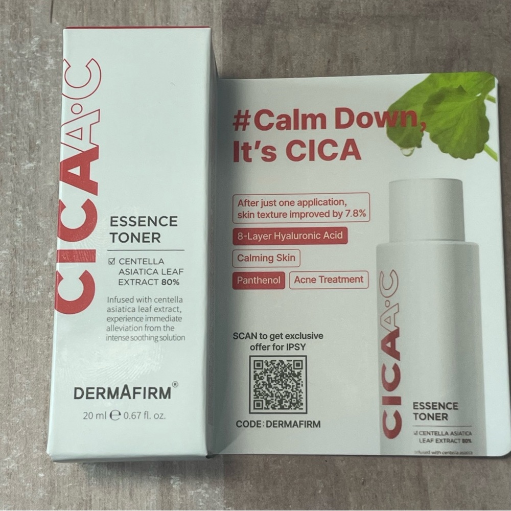 DERMAFIRM CICAA•C~Essence Toner Mini 0.67 fl oz. 8 Layer Hyaluronic Acid Exp8/27
